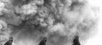 soldados alemães treinando com cortina de gases tóxicos