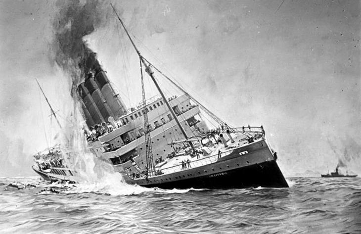 pintura do naufrágio do navio lusitânia torpedeado por alemães