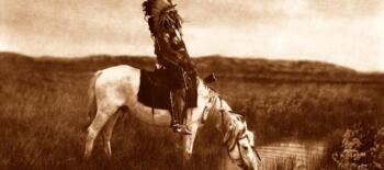 indígena sobre cavalo