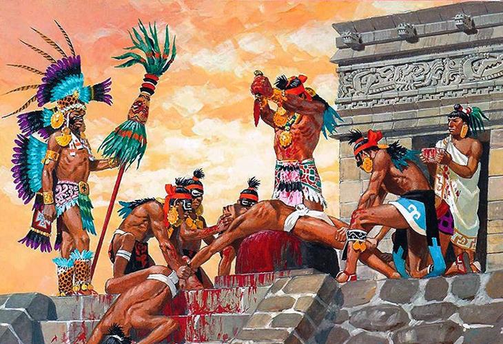 sacrifício asteca arrancando coração