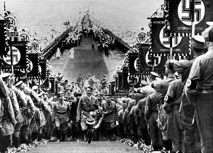 6º maior conquistador da História: Adolf Hitler