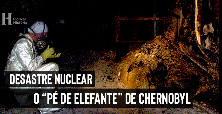 Cientista fotografando o pé de elefante de Chernobyl